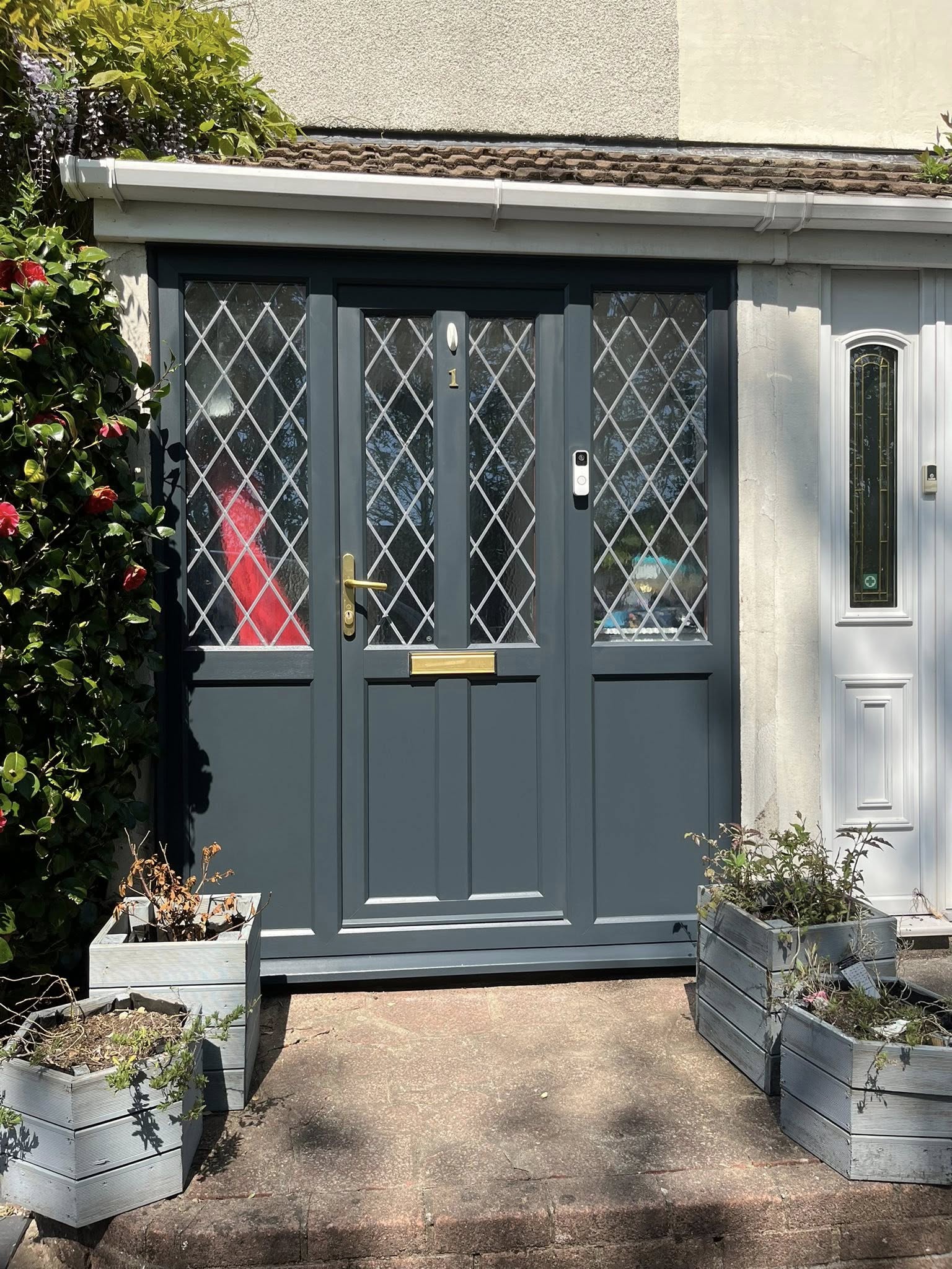 painting & decorating in 